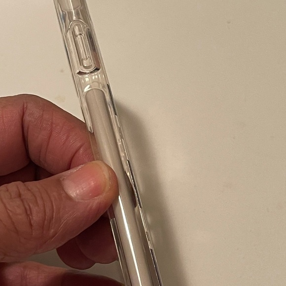 Late spade iPhone 12 case new without the box - Picture 4 of 11